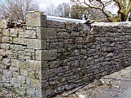 acastle 170550.jpg